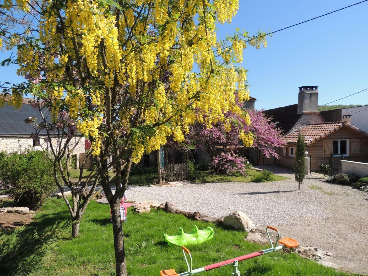 Le Pigeonnier Appartement Martel Buitenkant foto