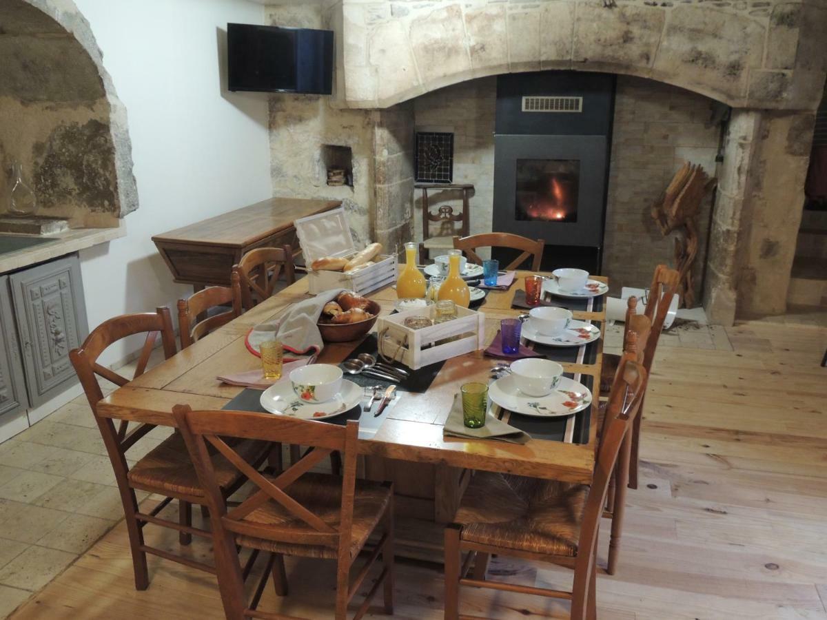 Le Pigeonnier Appartement Martel Buitenkant foto